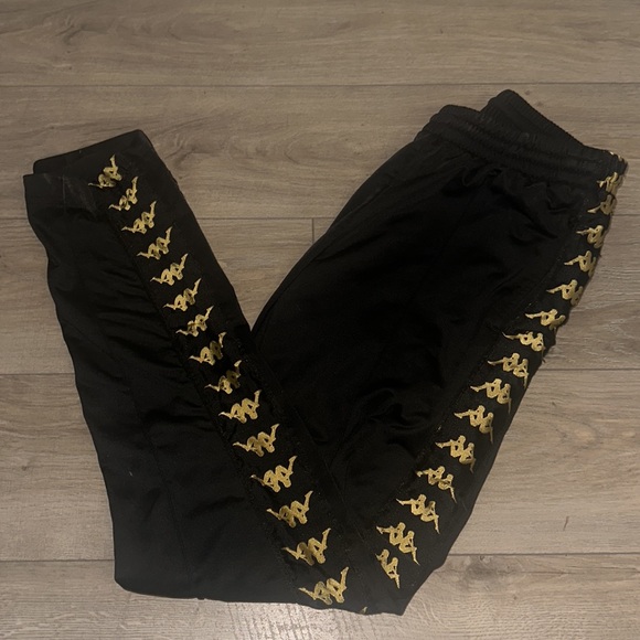 Kappa size small stretch black and gold joggers like new - Picture 4 of 4
